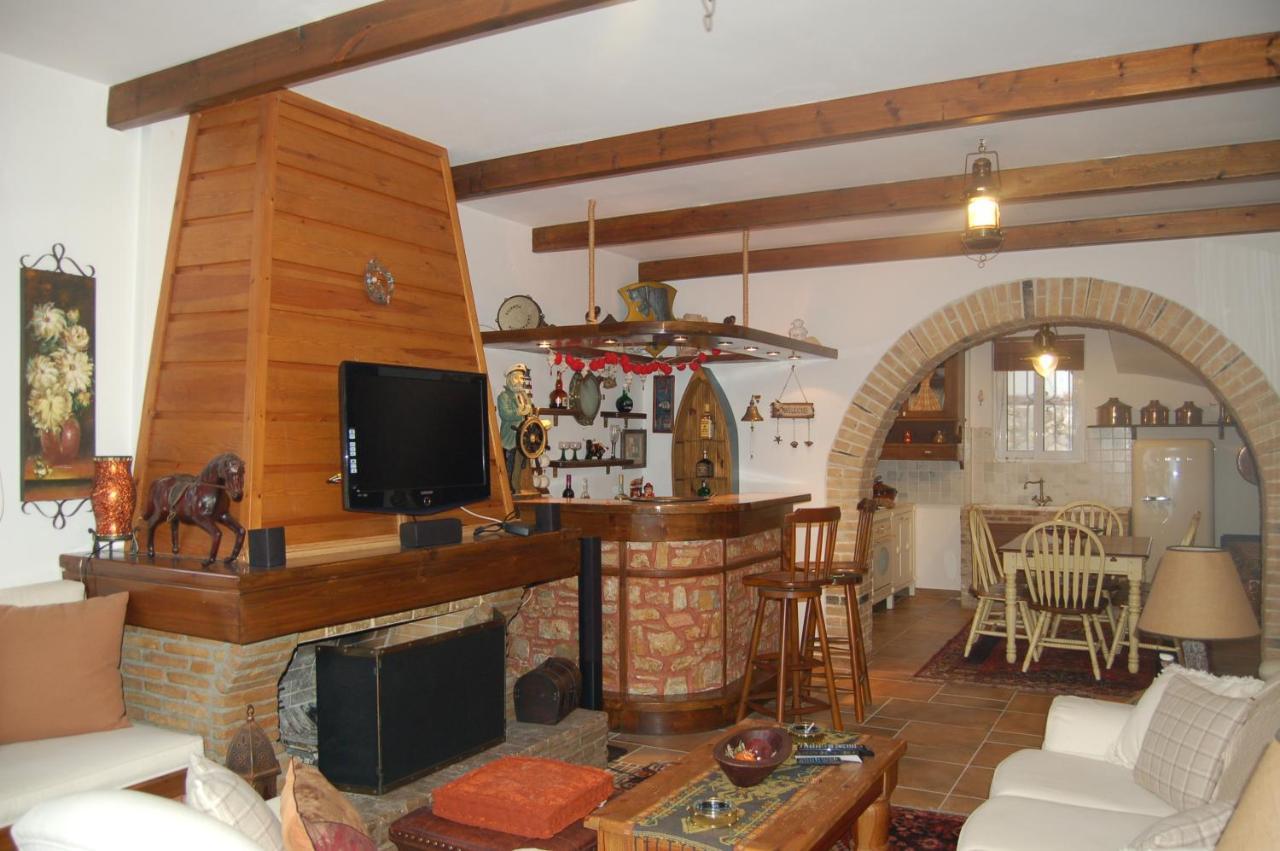 Villa Sul Mare Chalkida Exterior photo